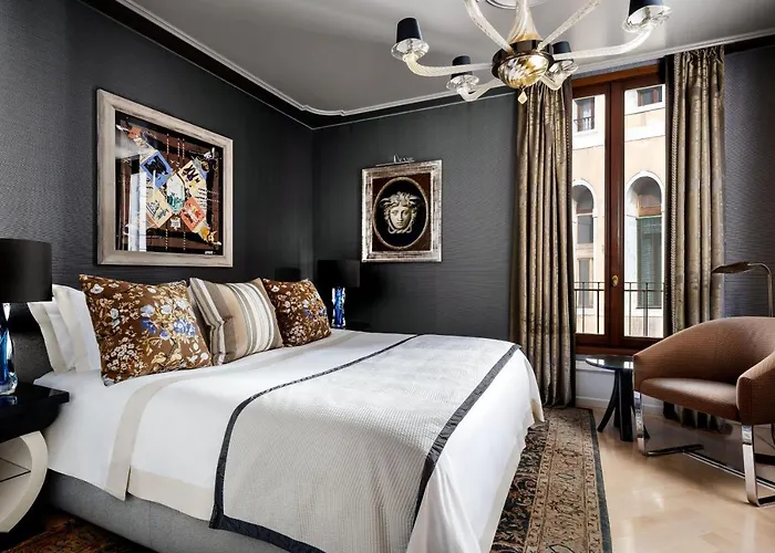 Отель The Gritti Palace, A Luxury Collection Hotel,