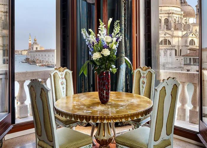 Отель The Gritti Palace, A Luxury Collection Hotel, Венеция