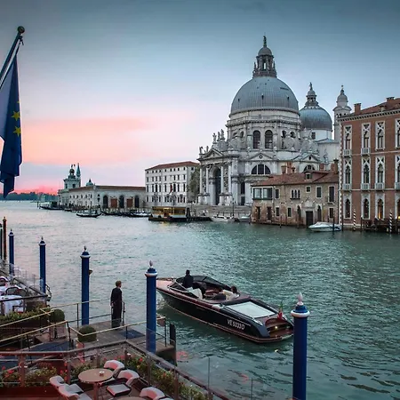 Отель The Gritti Palace, A Luxury Collection Hotel,